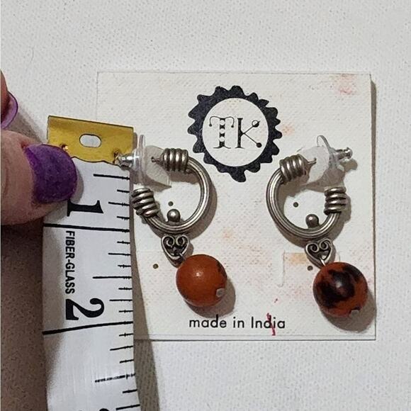 Treska Silver Tone beaded dangle chandelier earrings new - Picture 4 of 4